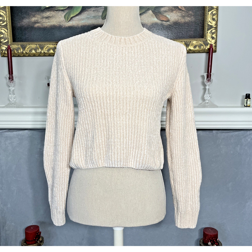 H&M Divided Ribbed Cream Cropped Sweater XS Crop Top